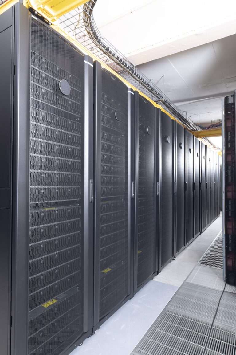 Precision Ac Rack MG Cooling Solutions - Best Precision AC Company India